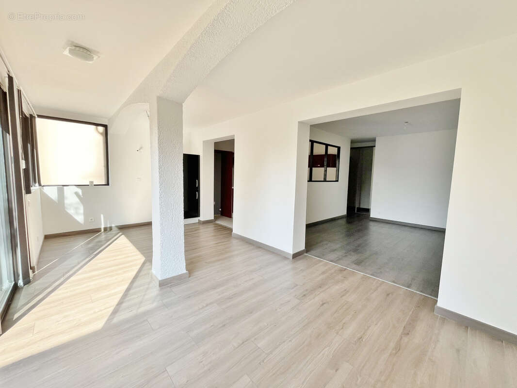 Appartement à SAINT-RAPHAEL