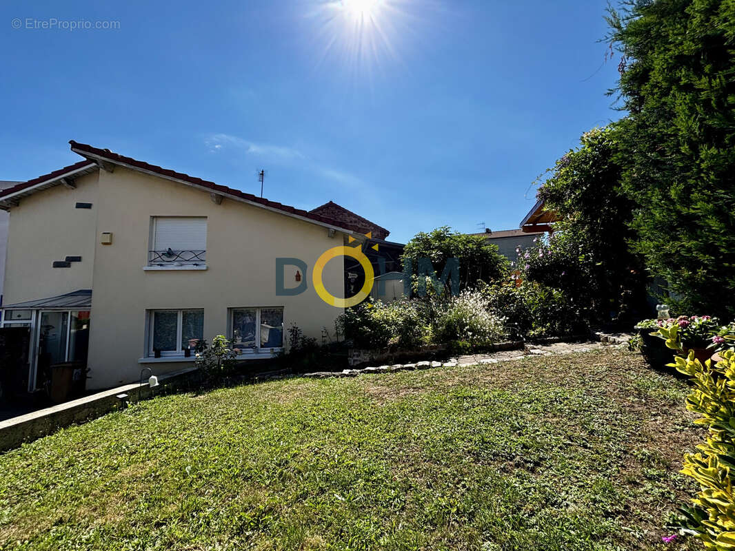 Maison 82 m2 avec jardin de 222 m2   Proche centre-ville - photo 8