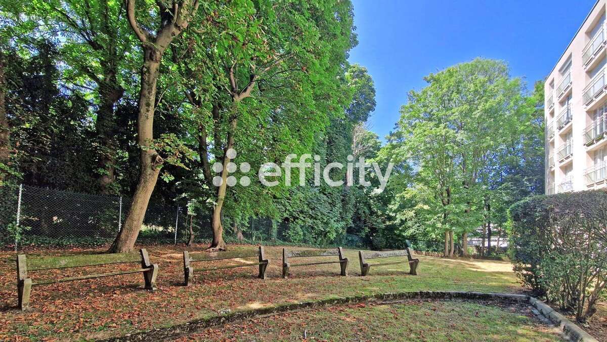 Appartement 63 m² à Rueil-Malmaison  - photo 10