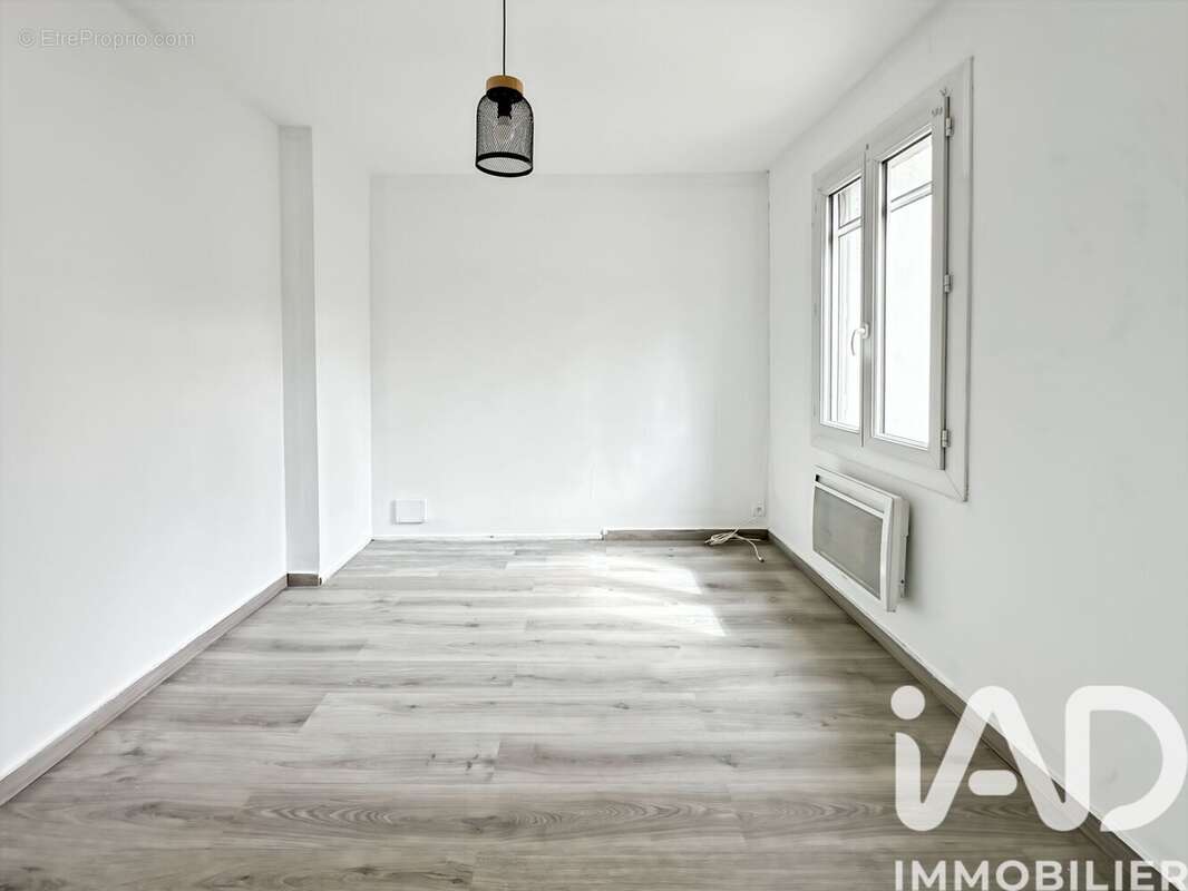Photo 7 - Maison à VILLENEUVE-SUR-YONNE
