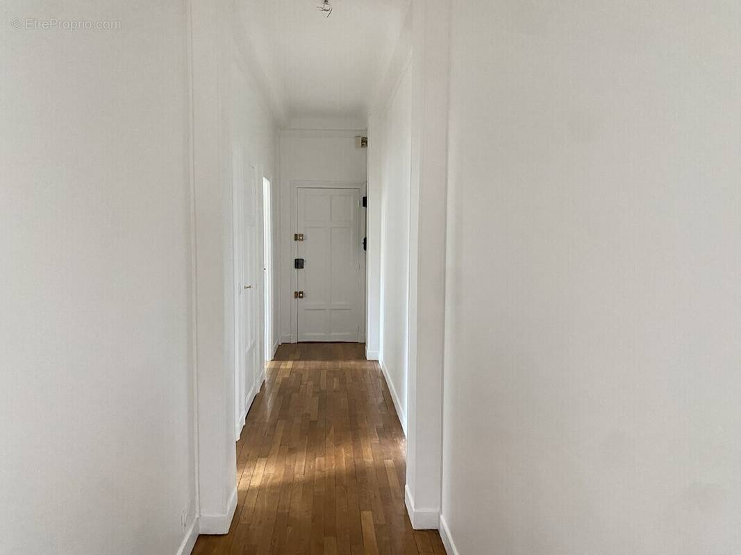 Appartement à CHATILLON