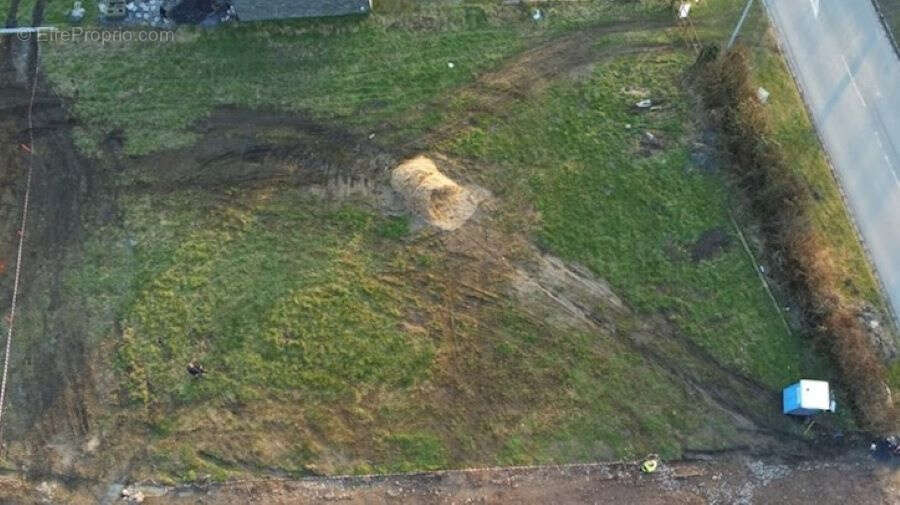 Terrain à HERGNIES
