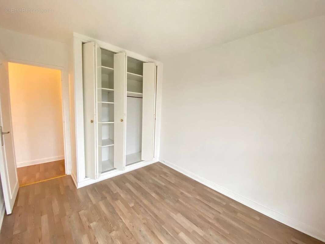 Appartement à LE PERREUX-SUR-MARNE