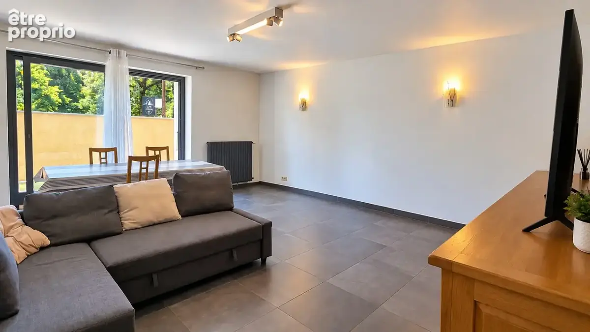 MAISON MITOYENNE à FILLINGES - Beau potentiel à découvrir! - photo 3