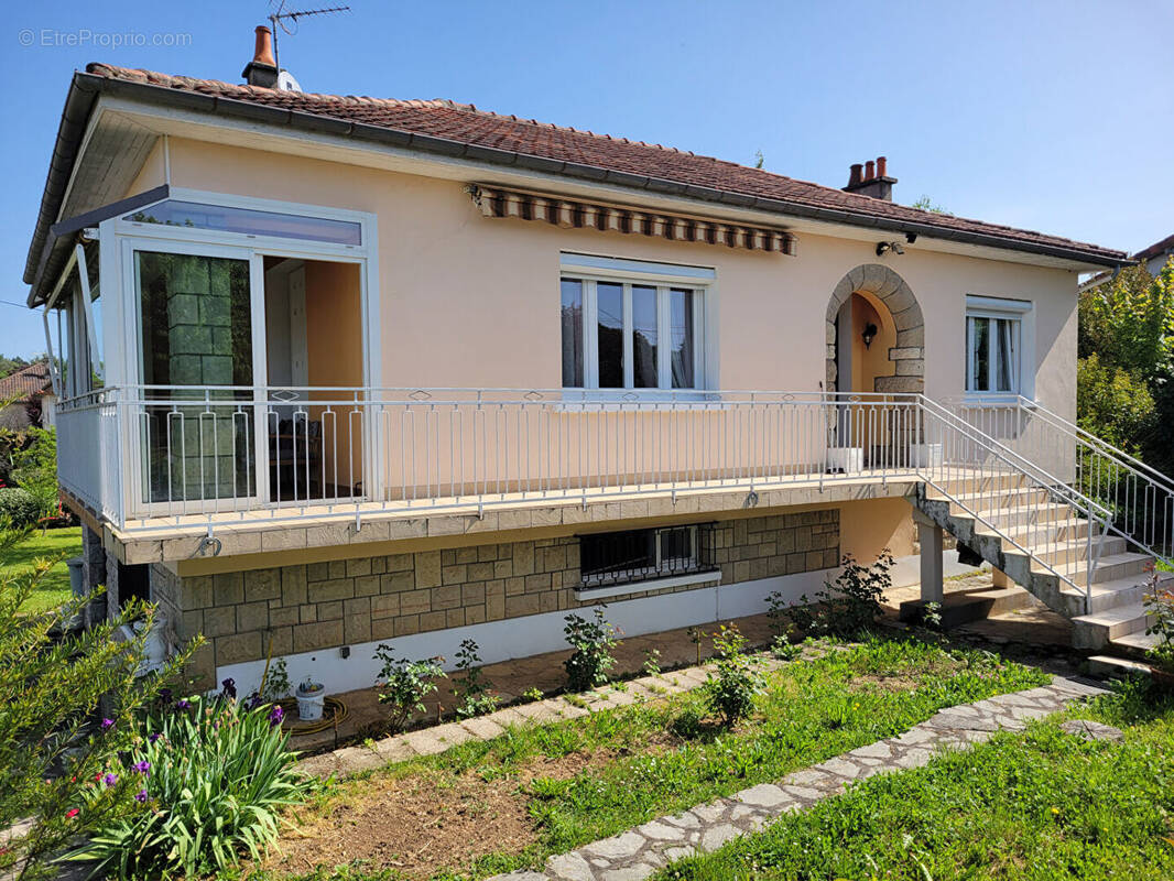 Maison à VILLEFRANCHE-DE-ROUERGUE