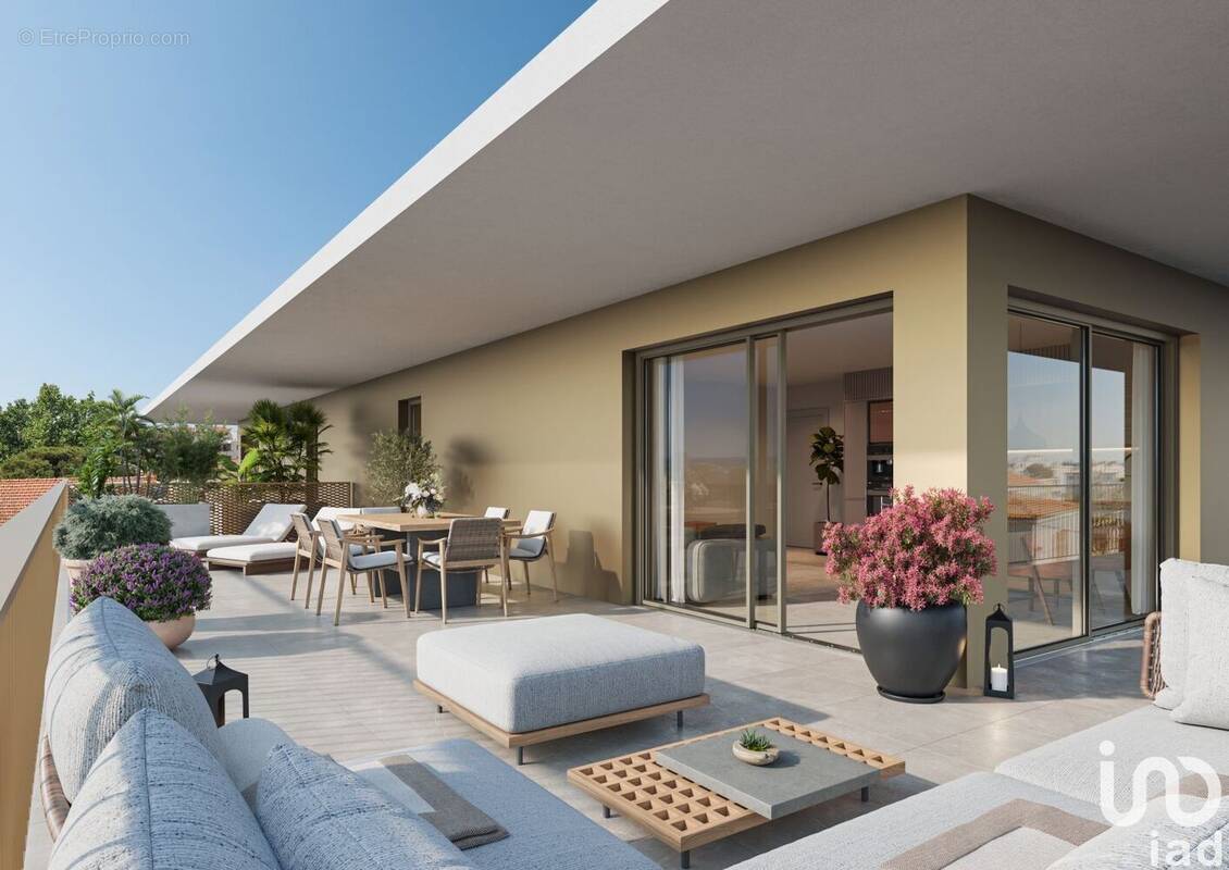 Photo 1 - Appartement à FREJUS