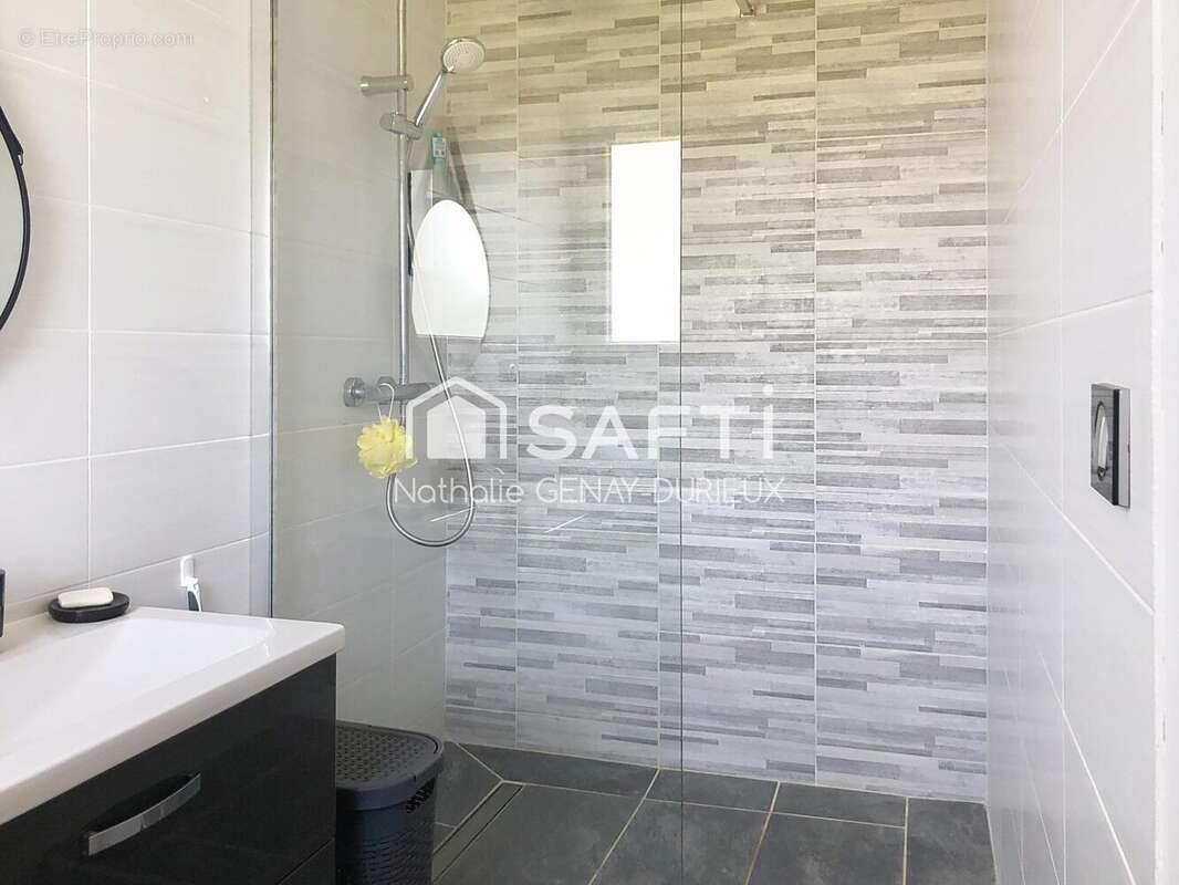 Photo 8 - Maison à MARCY-L'ETOILE