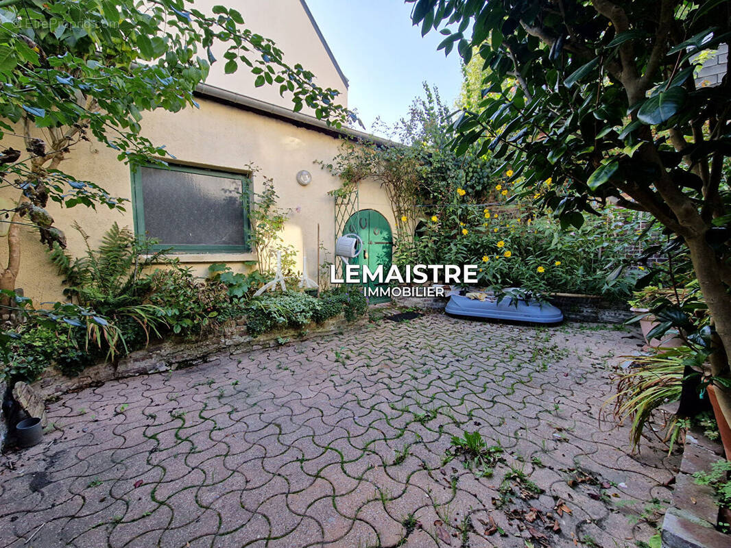 Maison à SAINT-ROMAIN-DE-COLBOSC