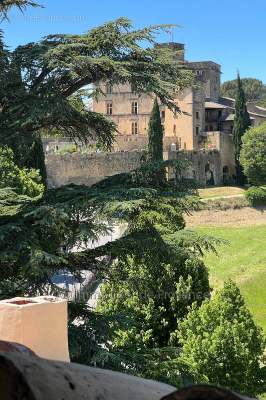 Appartement à LOURMARIN