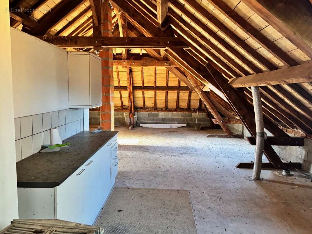 Maison à SOUDAINE-LAVINADIERE