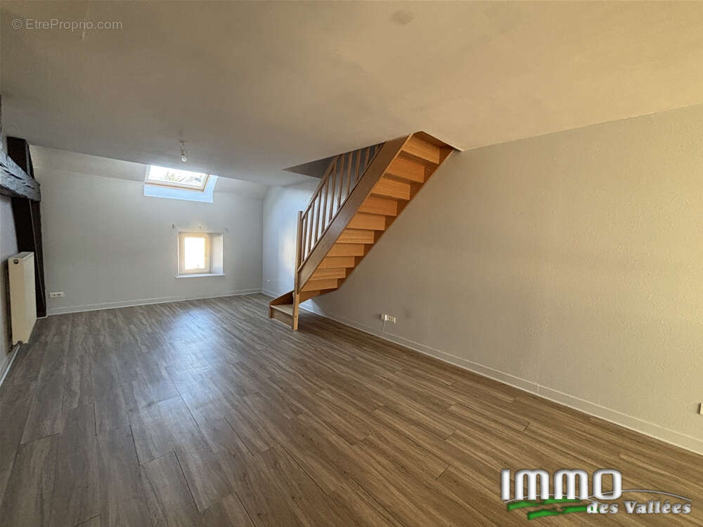 Appartement à VAGNEY