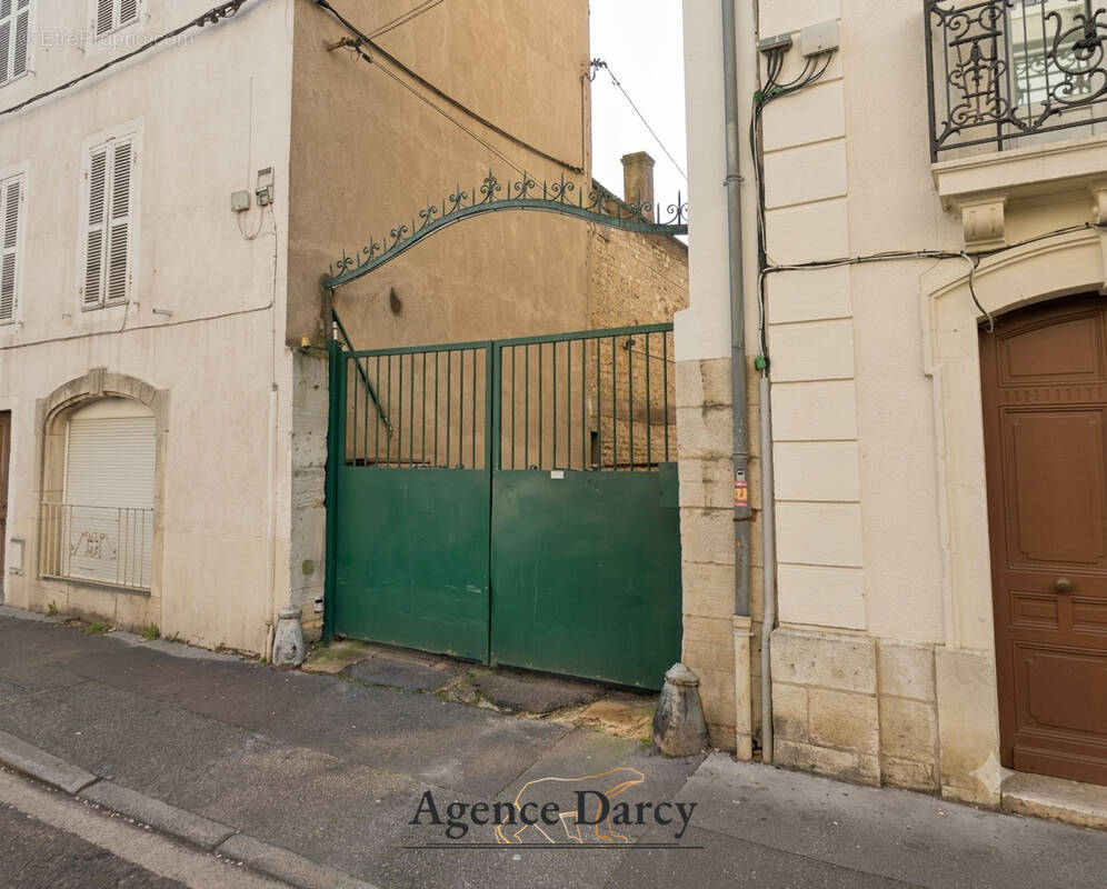Parking à DIJON