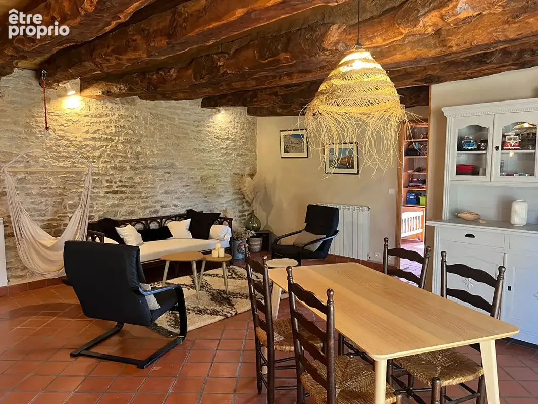 Ancienne grange partiellement rénovée avec vue panoramique - secteur Naussac - photo 13