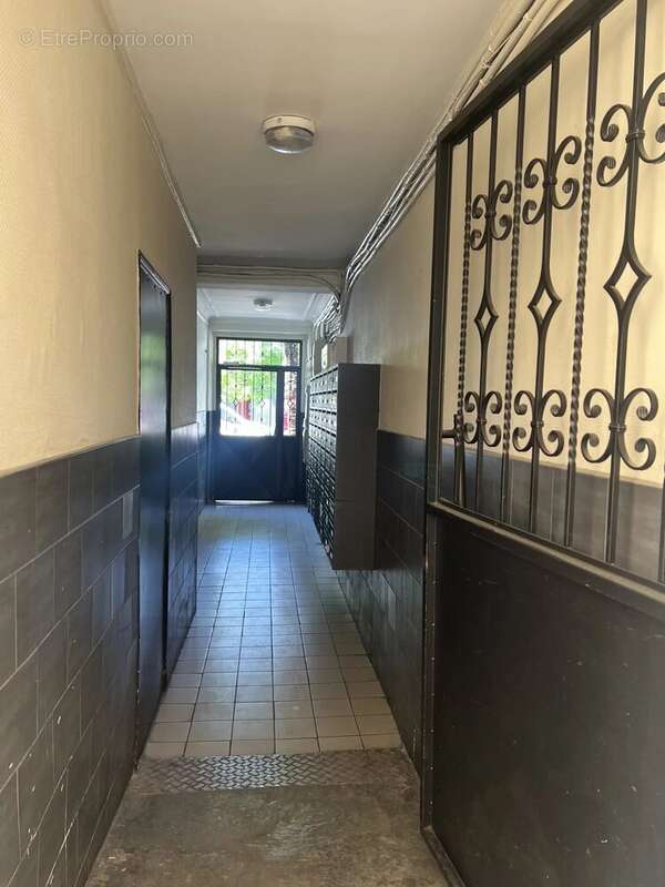 Appartement à PARIS-19E