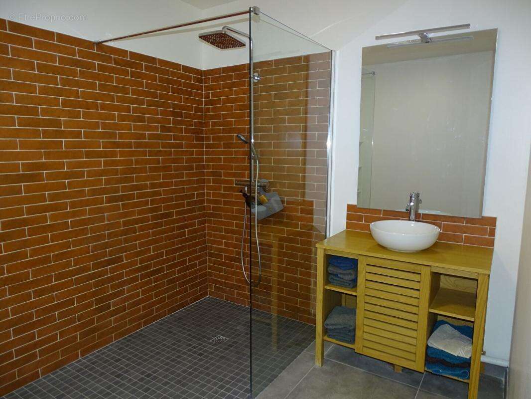 Maison Sainte Orse 4 pièce(s) 195 m2 - photo 8
