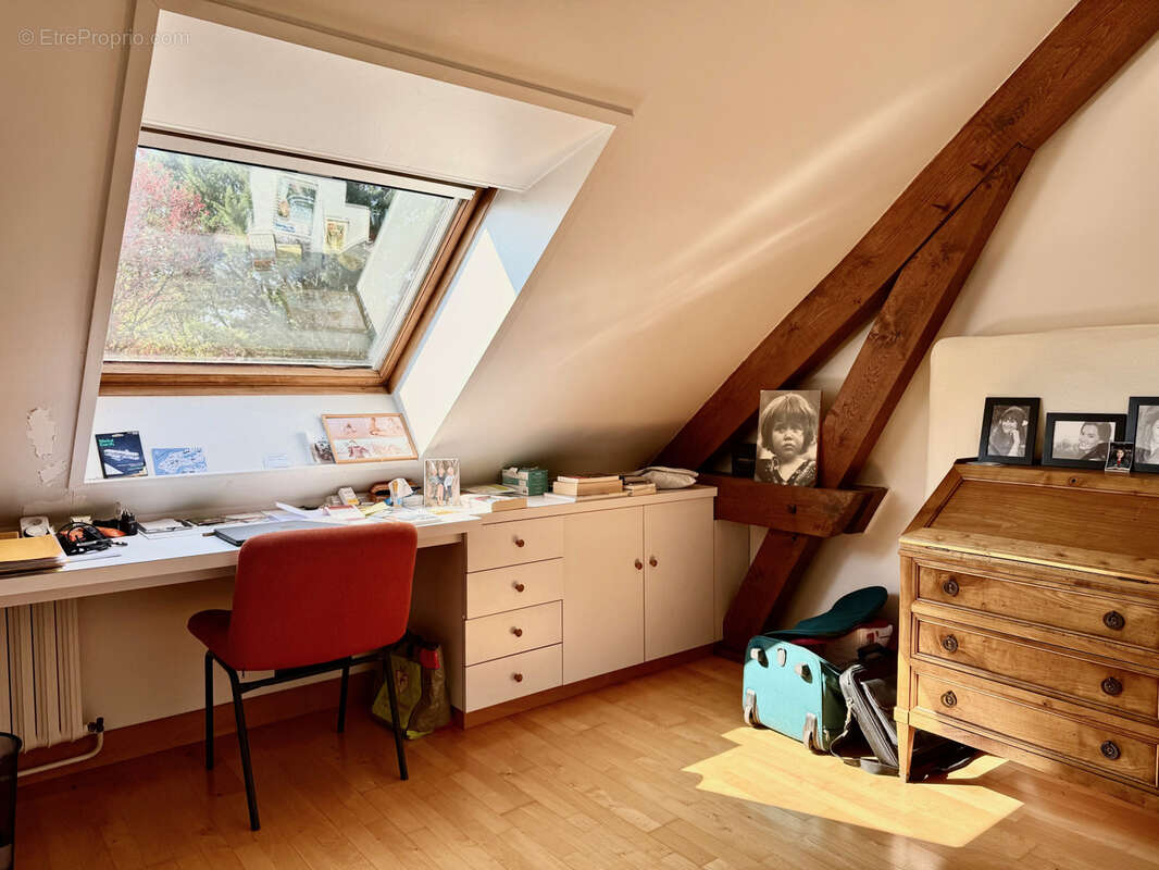 Maison à PONT-SAINTE-MARIE