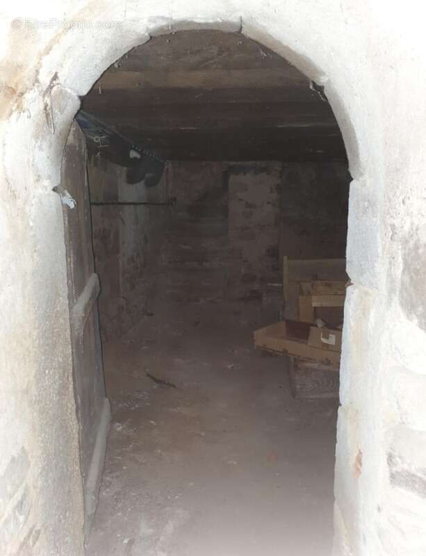 Maison à CHENIERS