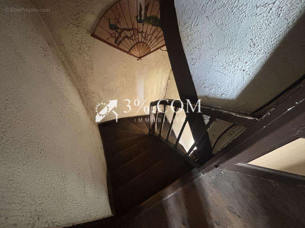 Maison à FEUQUIERES-EN-VIMEU