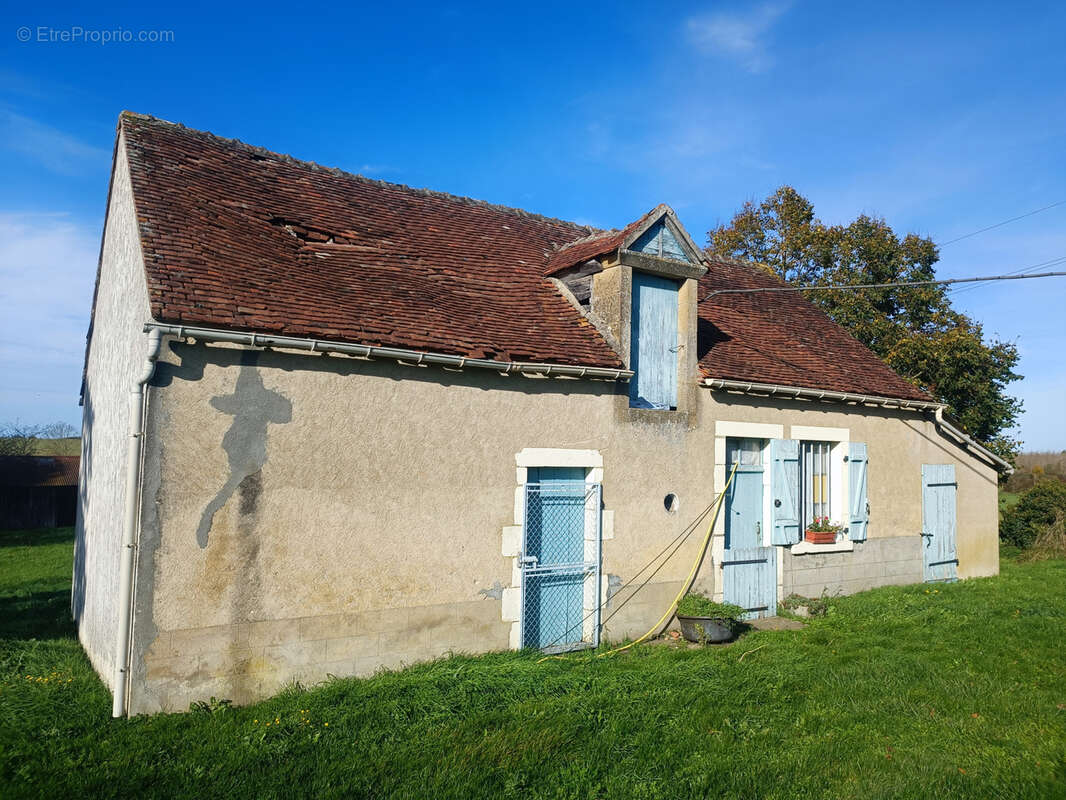 Maison à JUSSY-LE-CHAUDRIER