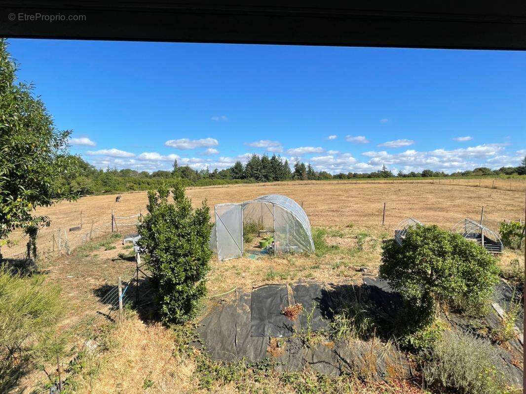 Propriété à vendre 12 pièces LANRIVAIN (22) - photo 3