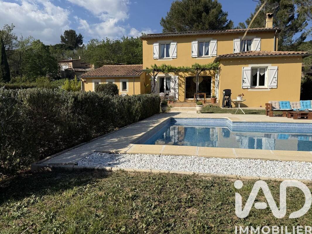 Photo 1 - Maison à BRIGNOLES
