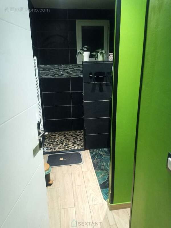 Maison à GIREMOUTIERS