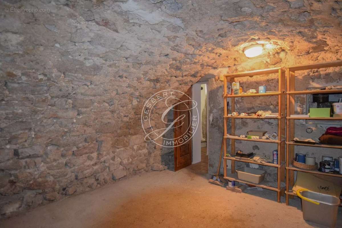 Appartement à VILLECROZE