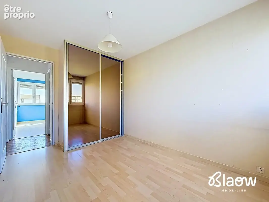Appartement 4 pièces 77 m² à vendre à Bron (69500) - photo 6