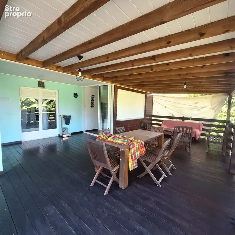 Maison 5 pièces 119 m² à vendre à Sainte-Marie (97230) - photo 3