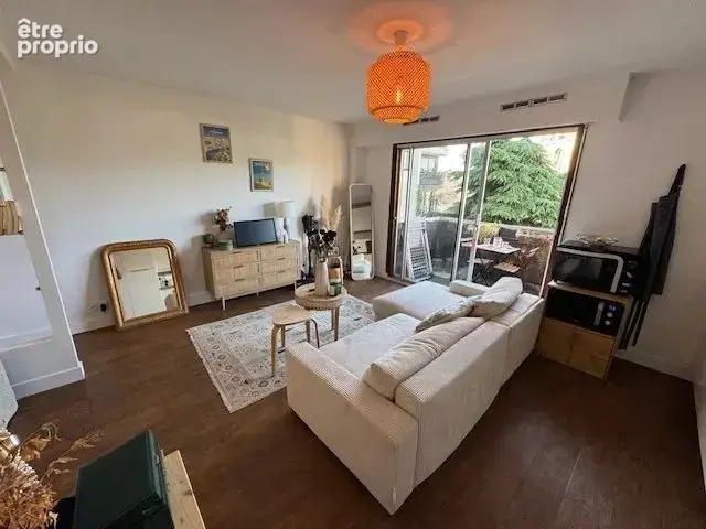 Magnifique grand studio avec extérieur à Boulogne Nord .RUE - photo 4