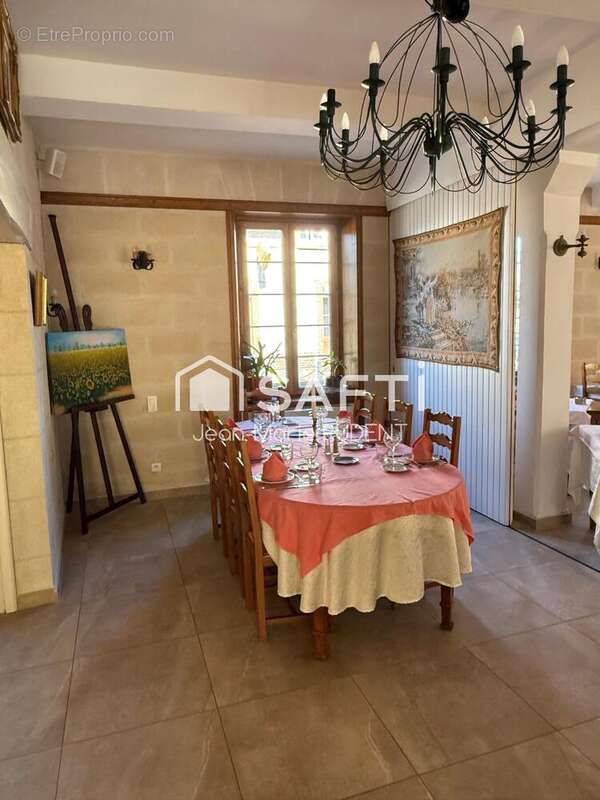 Photo 4 - Commerce à CUTS