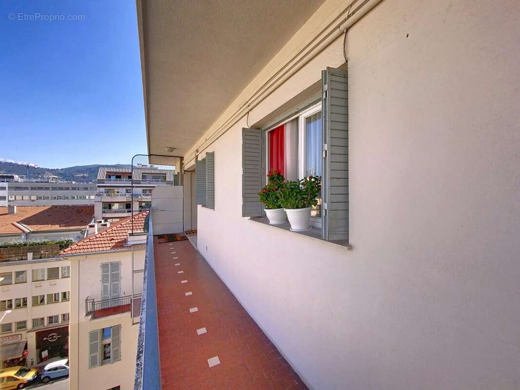 Appartement à NICE