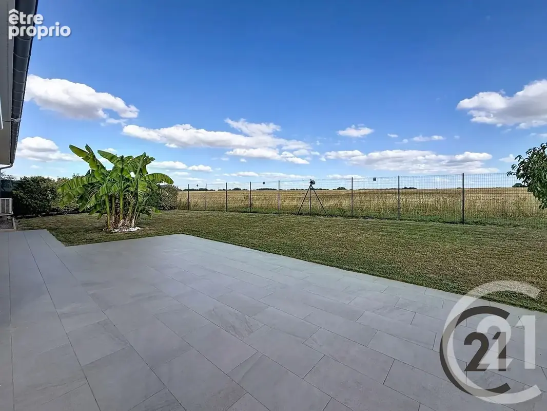Maison 115 m² à Saint-Pouange  - photo 13