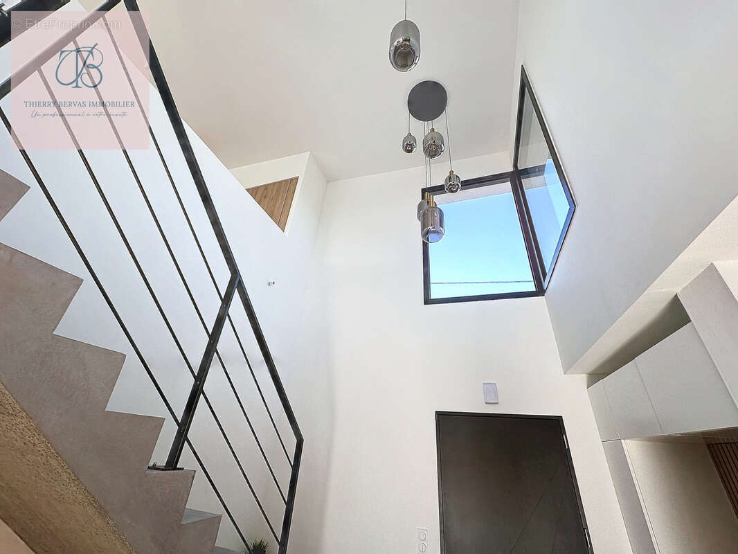 Maison à PLOUGONVELIN