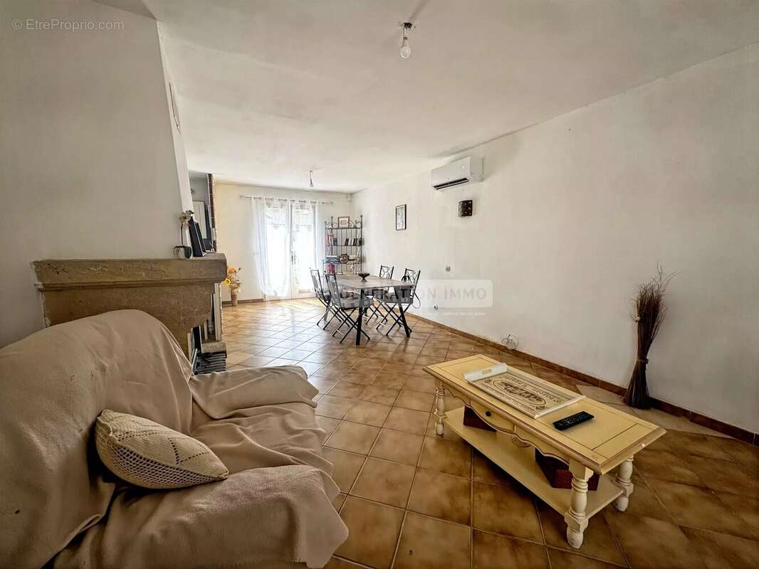 Maison de 4 chambres avec jardin à Arles - photo 4