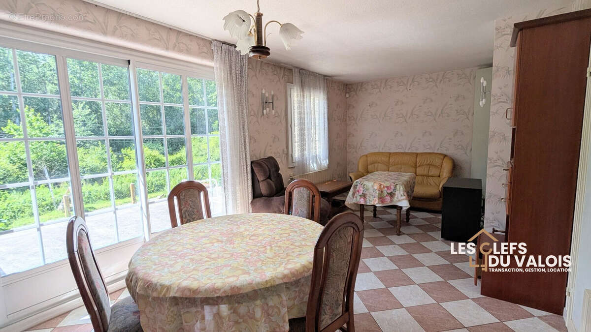 Maison à CREPY-EN-VALOIS