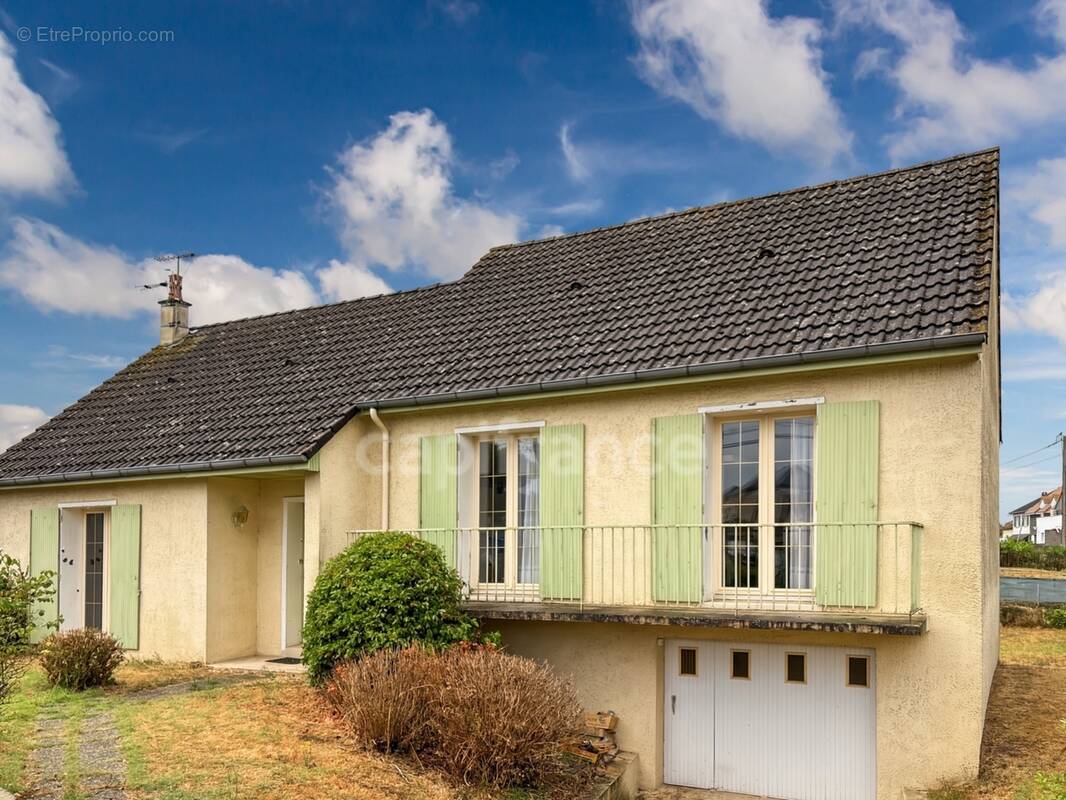 Maison à ALLONNES