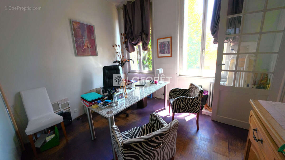 Maison familiale 5 chambres avec jardin dépendance garage GARE DE ROUEN - photo 6