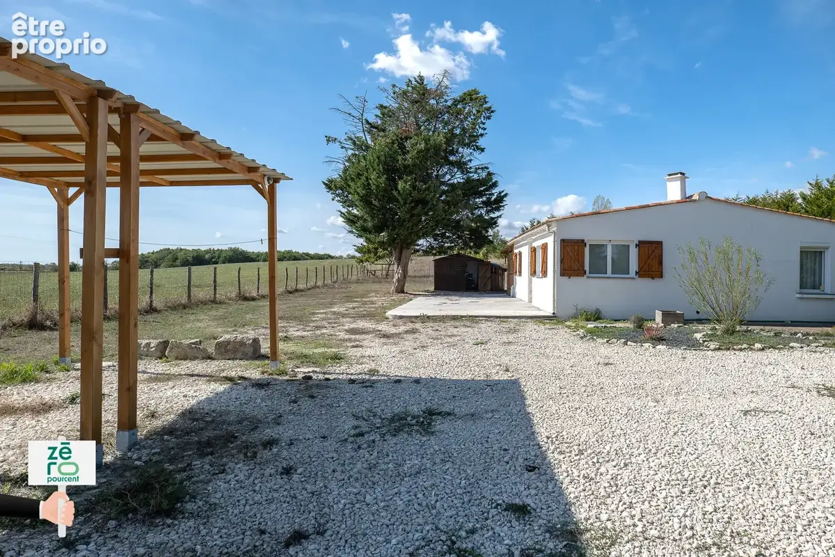 Maison au cœur de la nature à Saint-Denis-du-Payré   2 chambres et terrain de 4 730 m2 - photo 20