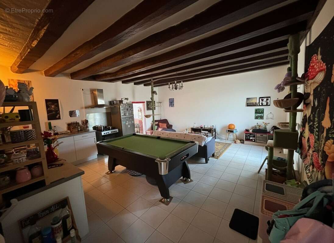 Appartement à SAINT-CYR-SUR-LOIRE