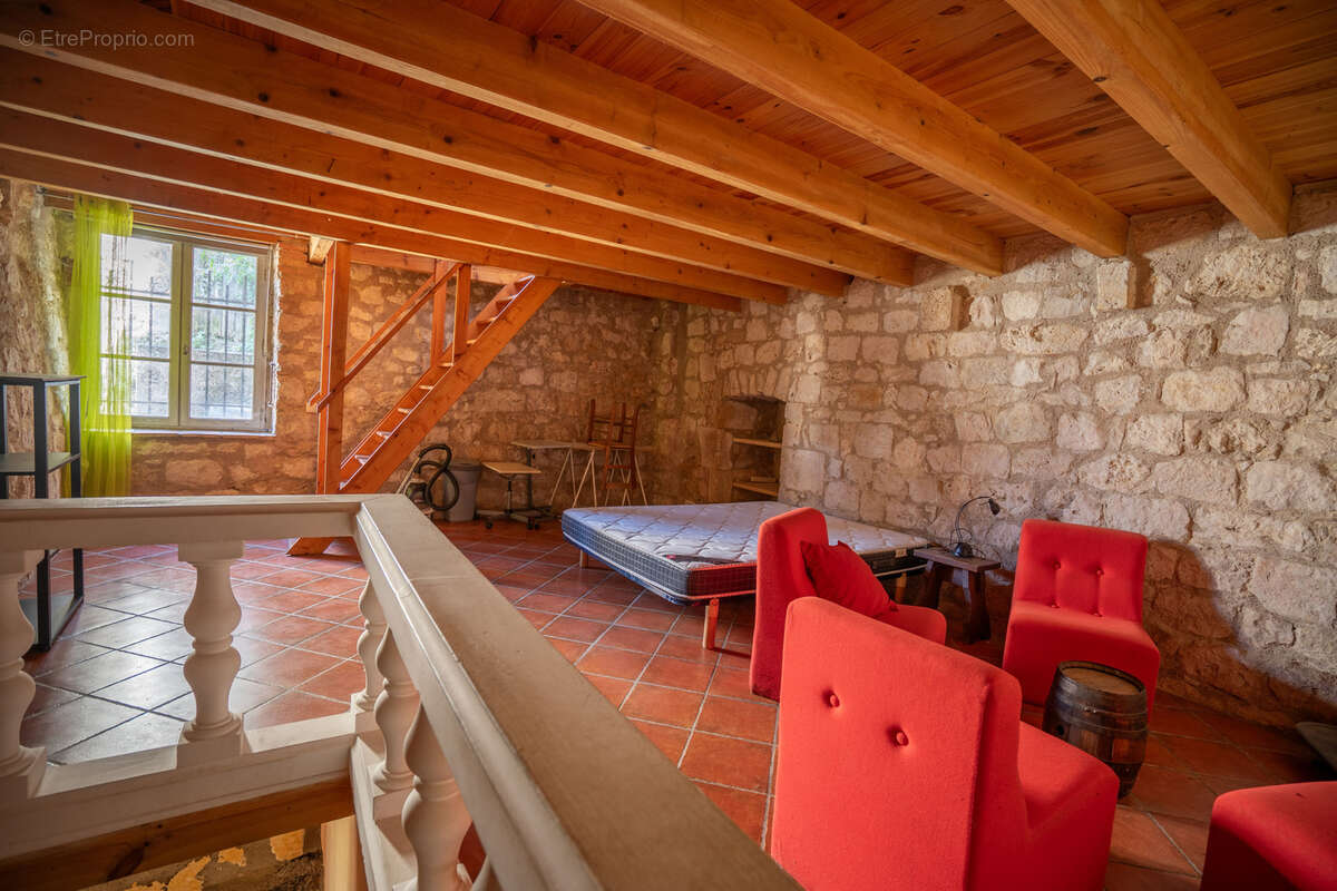 Maison à LAUZERTE