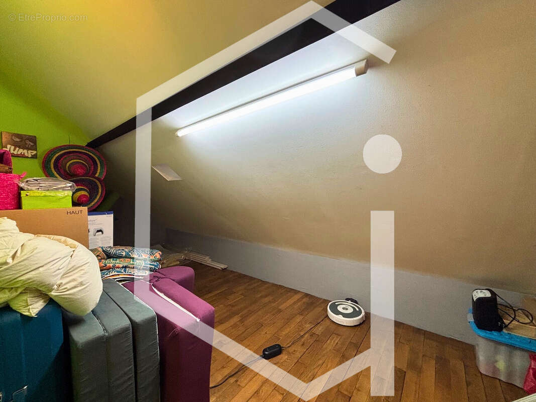 Maison à COSNE-COURS-SUR-LOIRE