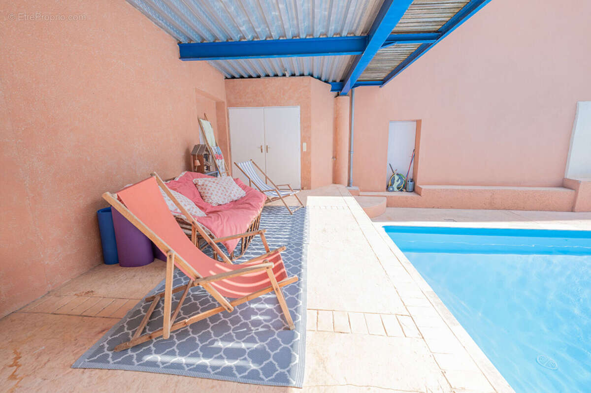 Maison à MONCLAR