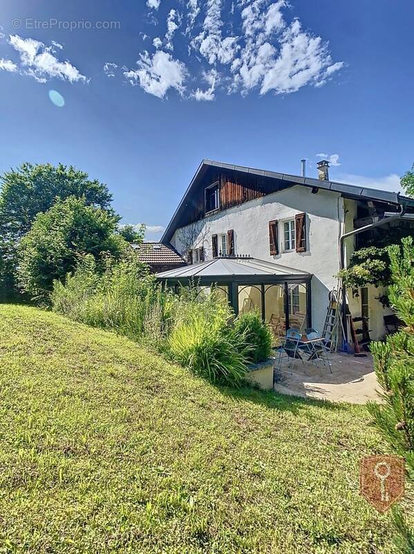 Maison à DESINGY