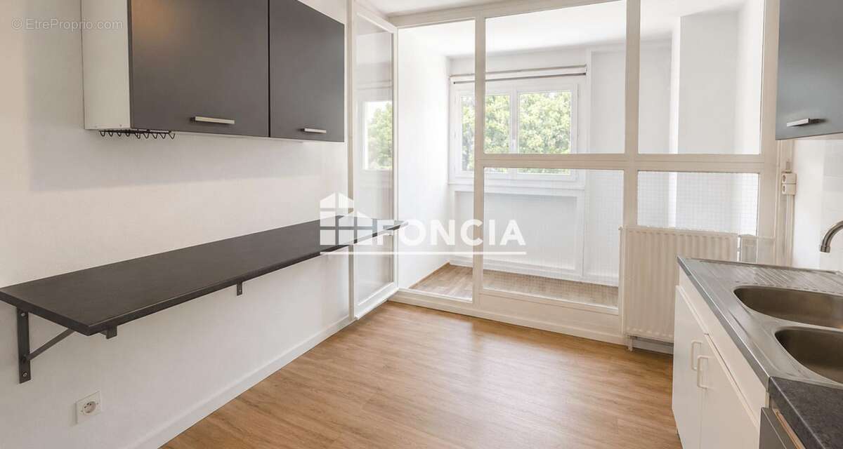 Villeneuve les avignon exclusivite t2 avec balcon - photo 2
