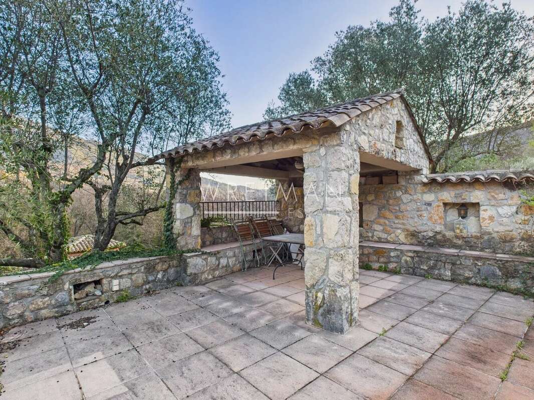 Maison à LE BAR-SUR-LOUP