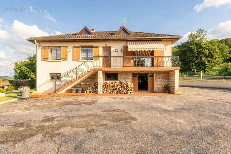 Maison de charme à Moras – 119 m² sur 1 670 m² de terrain constructibl - photo 5