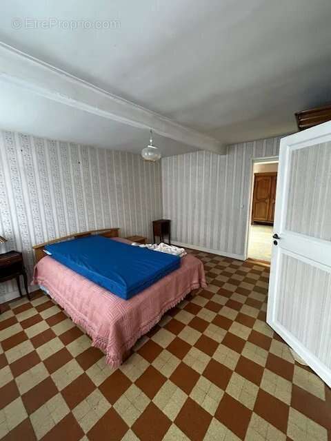 Maison à FEUQUIERES