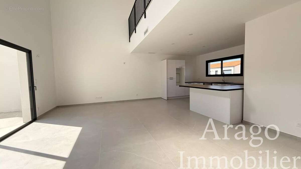 Maison à ESPIRA-DE-L'AGLY