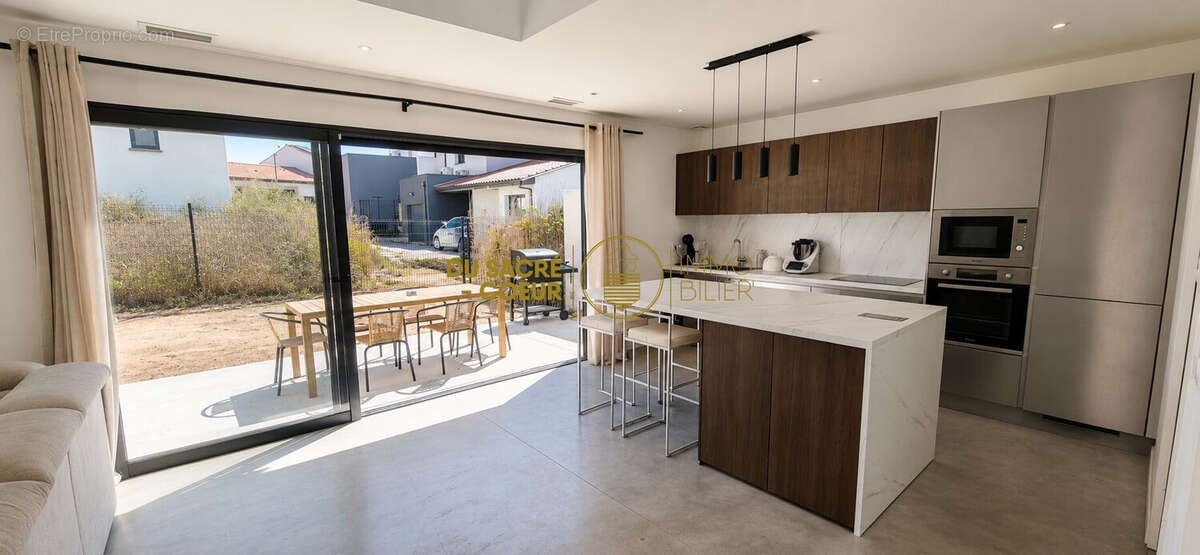 Maison 120 m² à Saint-Jean-Lasseille  - photo 5